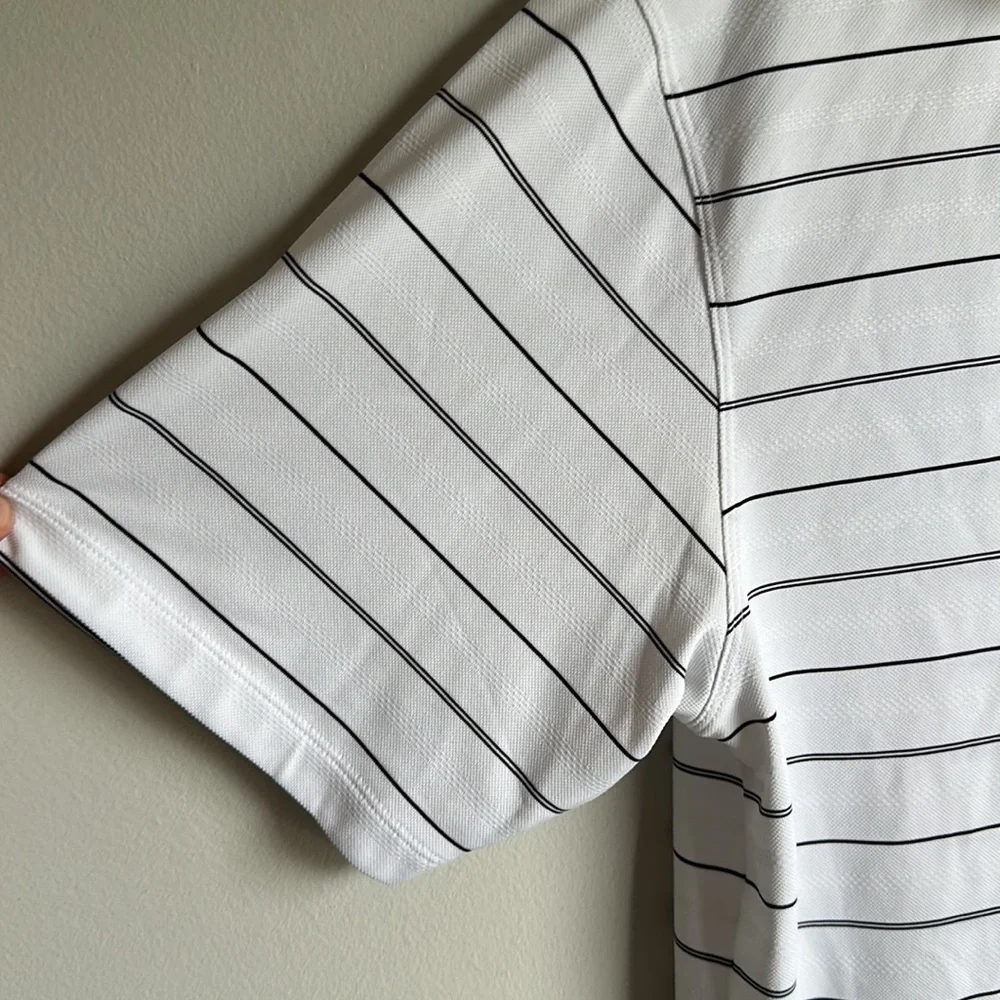 Nike golf shirt Size M